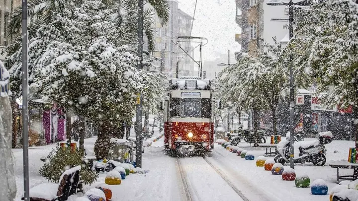 İstanbul için tarih verildi: Soğuk hava sert geliyor!