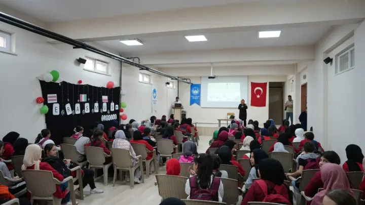 Büyükşehir Belediyesi, Öğrencilere Çevre Farkındalığı Kazandırıyor