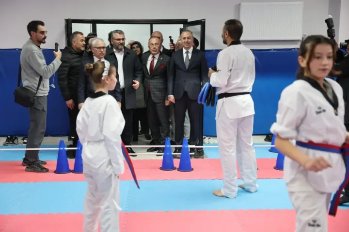 Şeyh Şamil Sağlık, Kültür ve Spor Merkezi Faaliyete Geçti