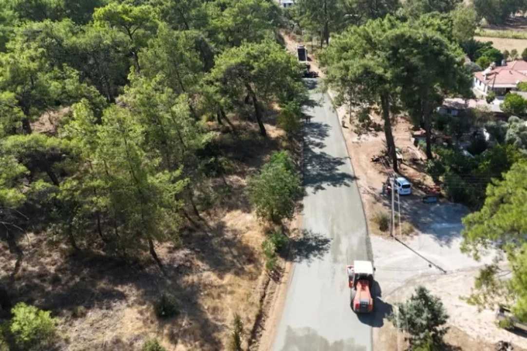 Muğla Büyükşehir, Ula Kırsalı'na 17,5 Milyon TL Değerinde Yol Yatırımı Gerçekleştiriyor