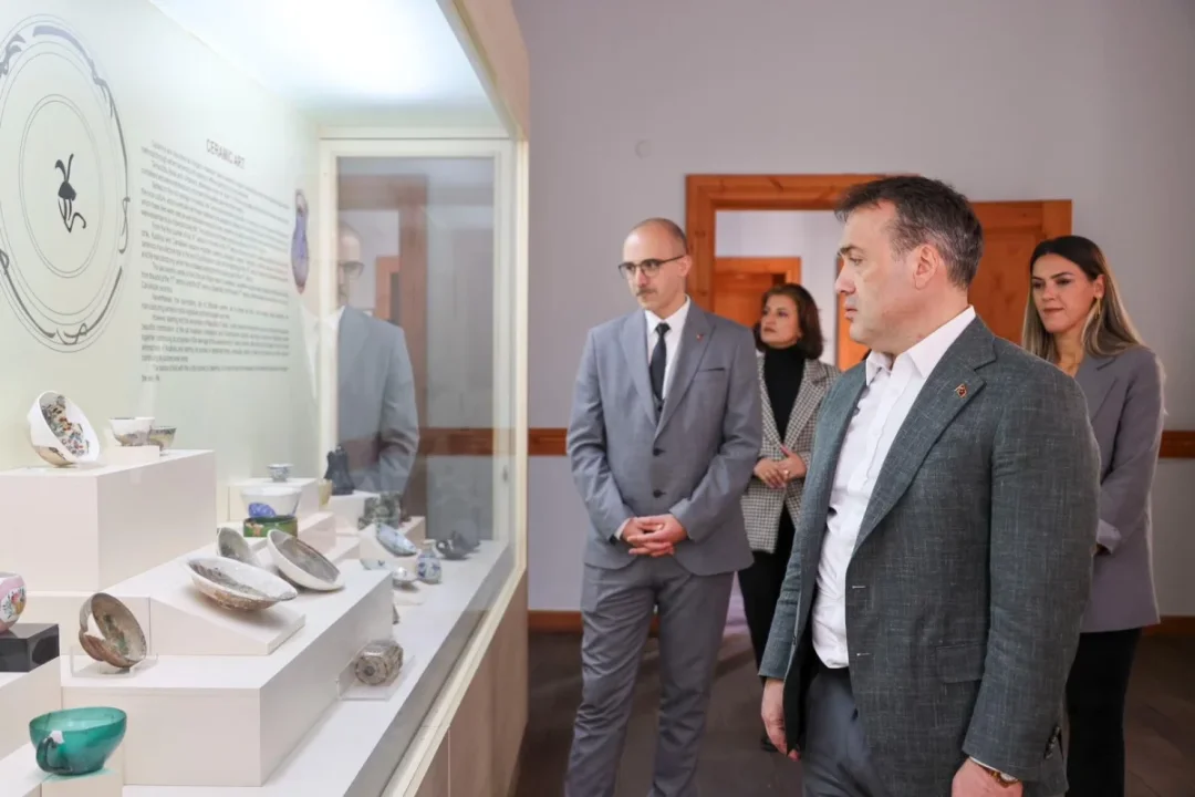 Vali Sözer, Bilecik Arkeoloji ve Etnografya Müzesi'ni İnceledi