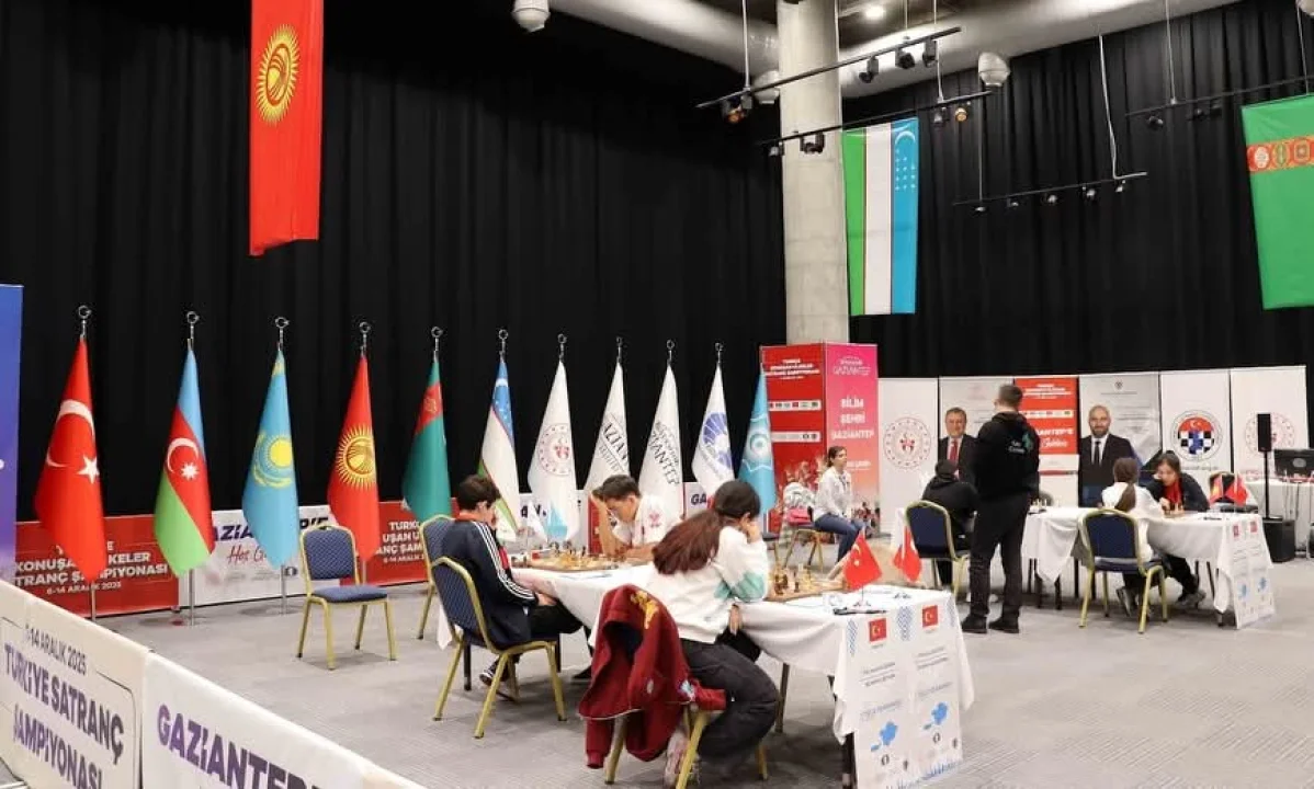 Gaziantep'te Çifte Satranç Şampiyonası Devam Ediyor