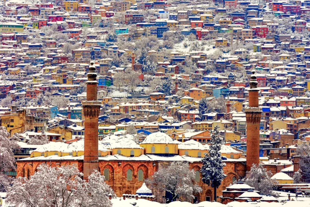 Ulu Cami, Bursa'yı Dünya Finalinde Temsil Ediyor.