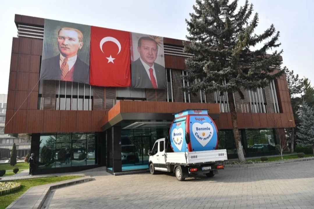 Erciyes, Kayseri Büyükşehir tarafından Kentle Buluşturuluyor.