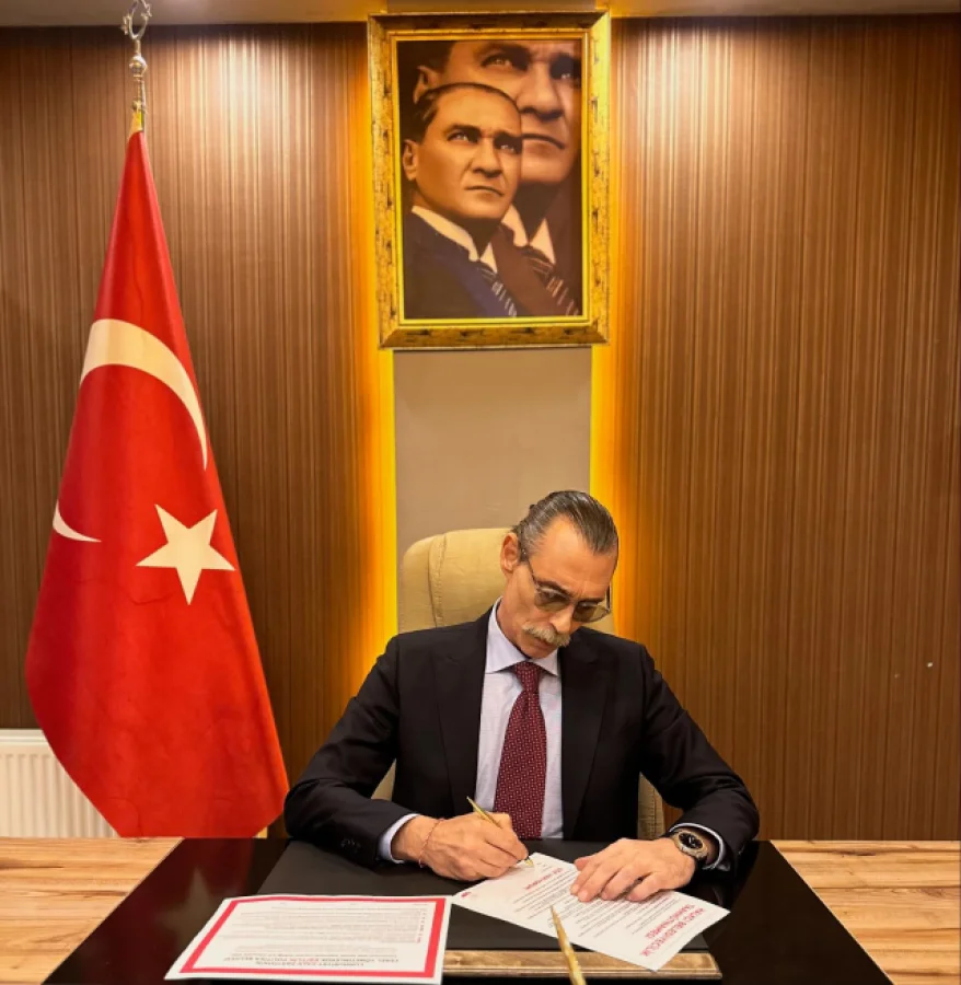 Erdal Beşikçioğlu, Etimesgut'ta Rakibine Büyük Fark Atarak Başkanlık Koltuğuna Oturdu